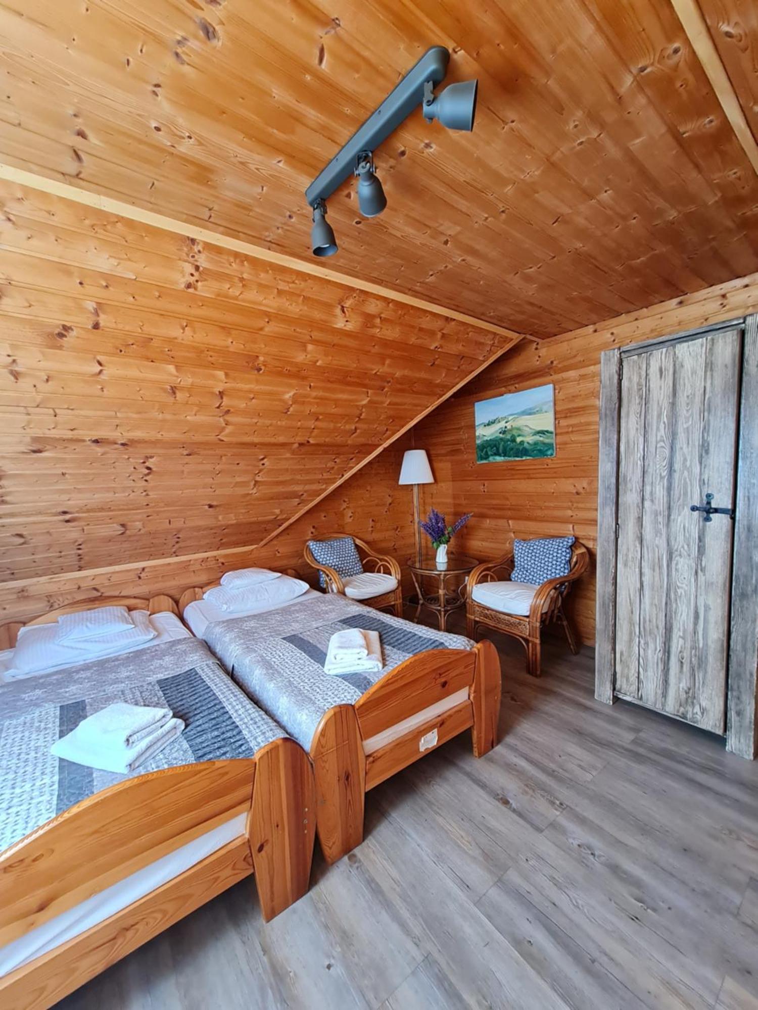 Wilcza Jama - Domki Z Bali Vila Lutowiska Quarto foto